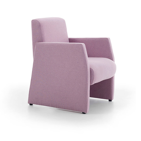 CAMI26 Armchair